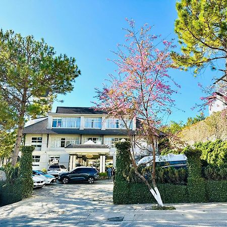 Muong Thanh Holiday Da Lat Hotel Exterior photo