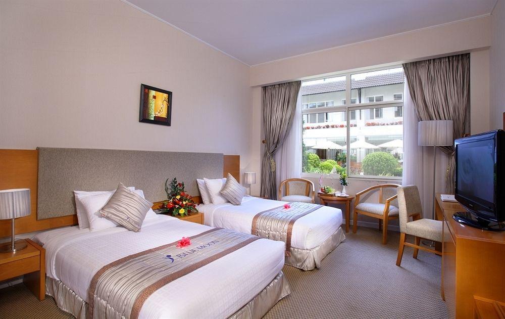 Muong Thanh Holiday Da Lat Hotel Room photo