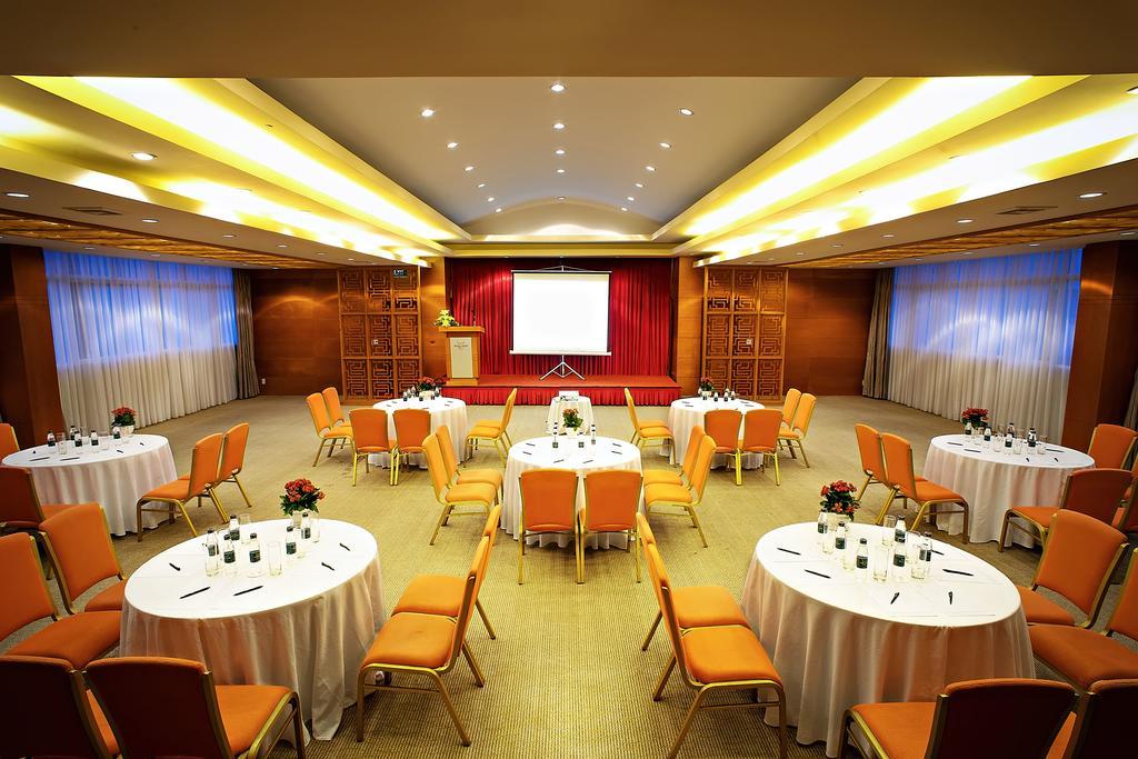 Muong Thanh Holiday Da Lat Hotel Exterior photo
